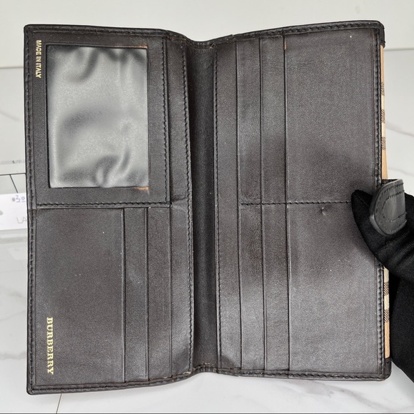 Burberry Monogram Long Wallet - Picture 5 of 5